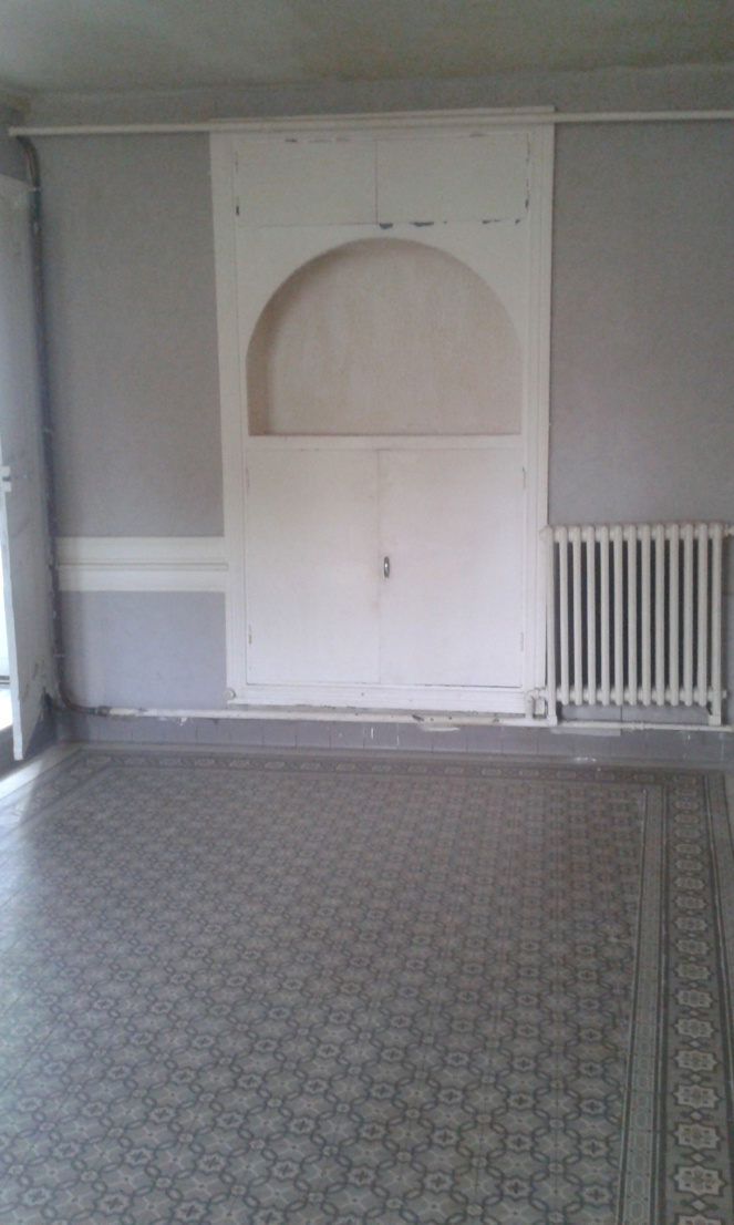 PRES BALBIGNY MAISON DE BOURG A RAFRAICHIR