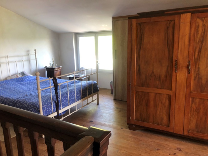 11385 BALBIGNY MAISON AVEC TRAVAUX SUR 1 HECTARE//  VENDUE AU PRIX